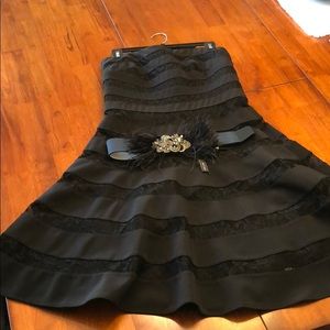 Black Cocktail dress w/ belt